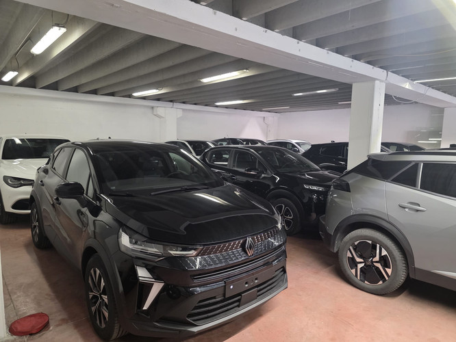 dealer showroom